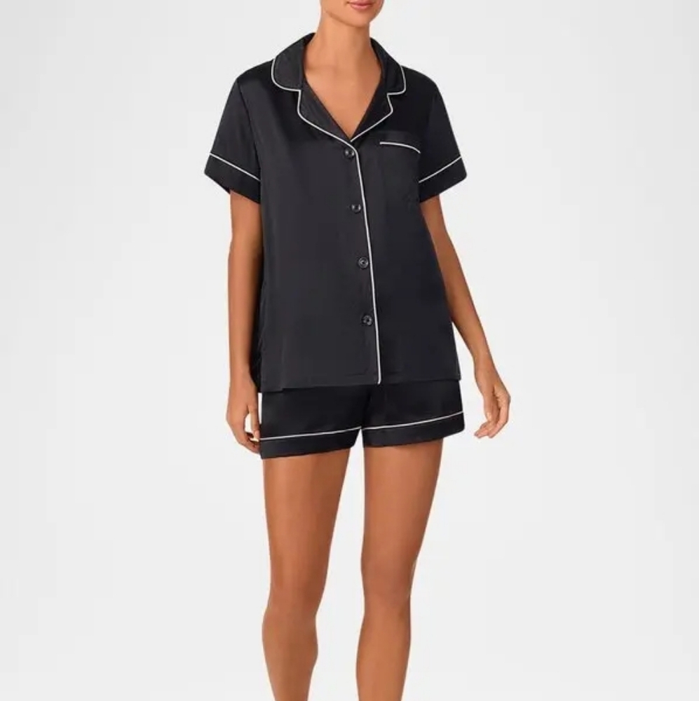 Neiman Marcus Intimates 100% Silk Pajama Set Navy